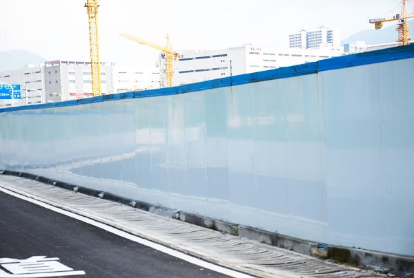 中瑞恒基建設集團有限公司鹽田現代物流中心二期施工總承包工程項目部 (4).JPG